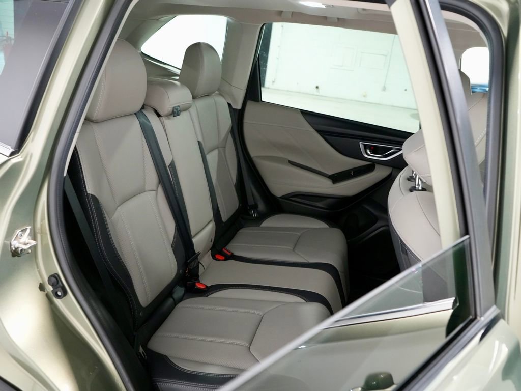 Used 2020 Subaru Forester Limited w/ Popular Package #3 image 31