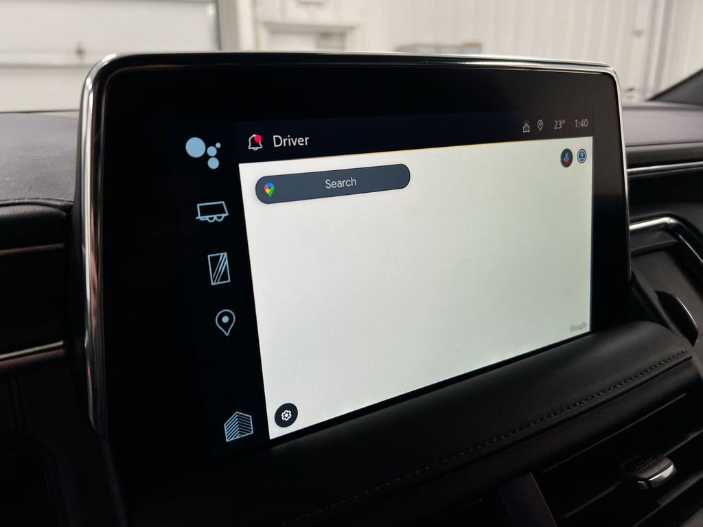 Used 2024 Chevrolet Suburban LT image 15