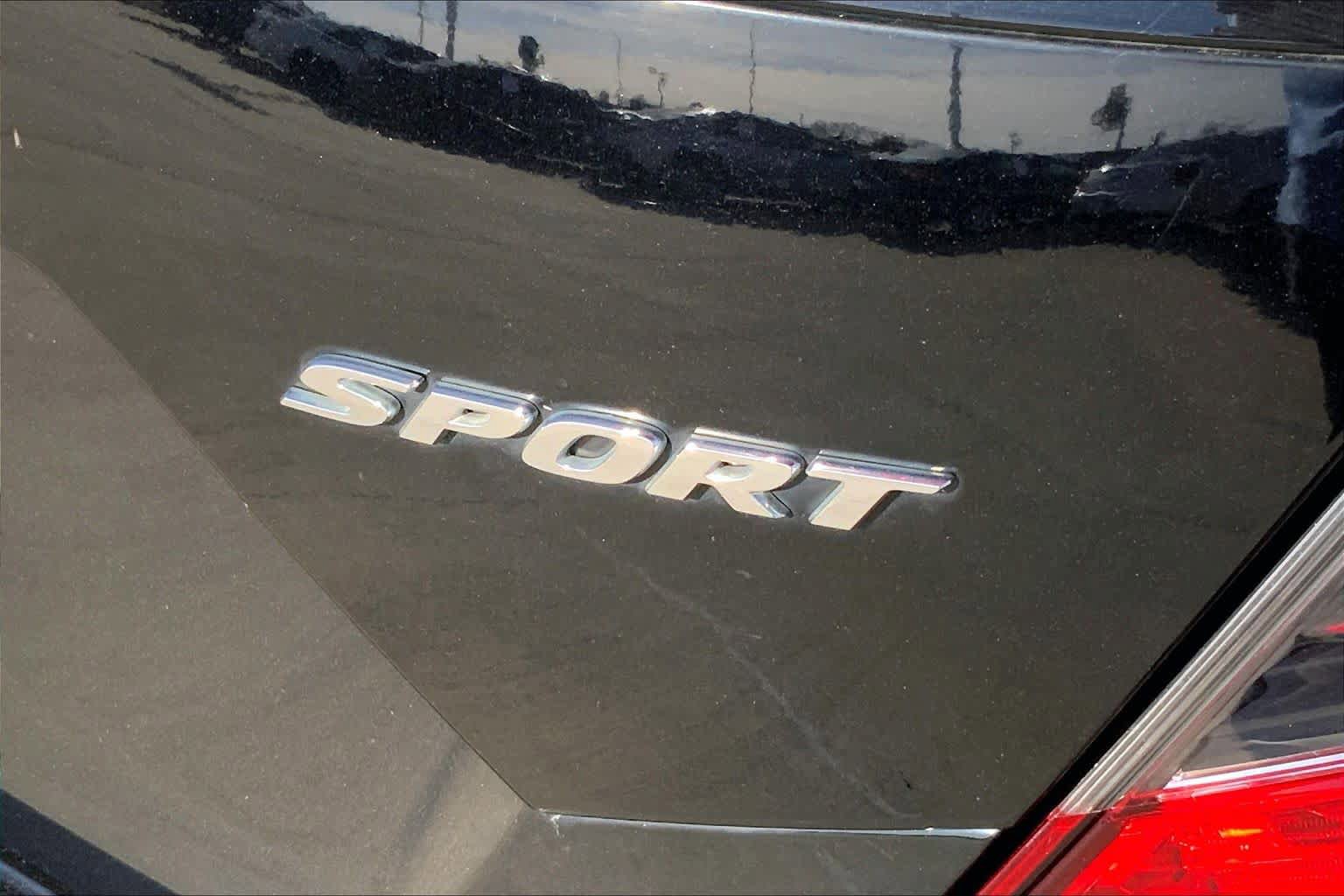 Used 2019 Honda Civic Sport image 10
