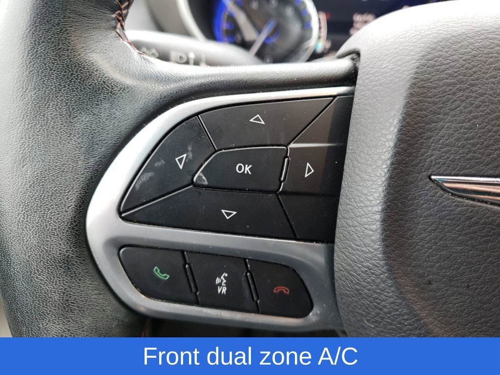 Used 2020 Chrysler Pacifica Touring-L Plus w/ Advanced Safetytec Group image 15