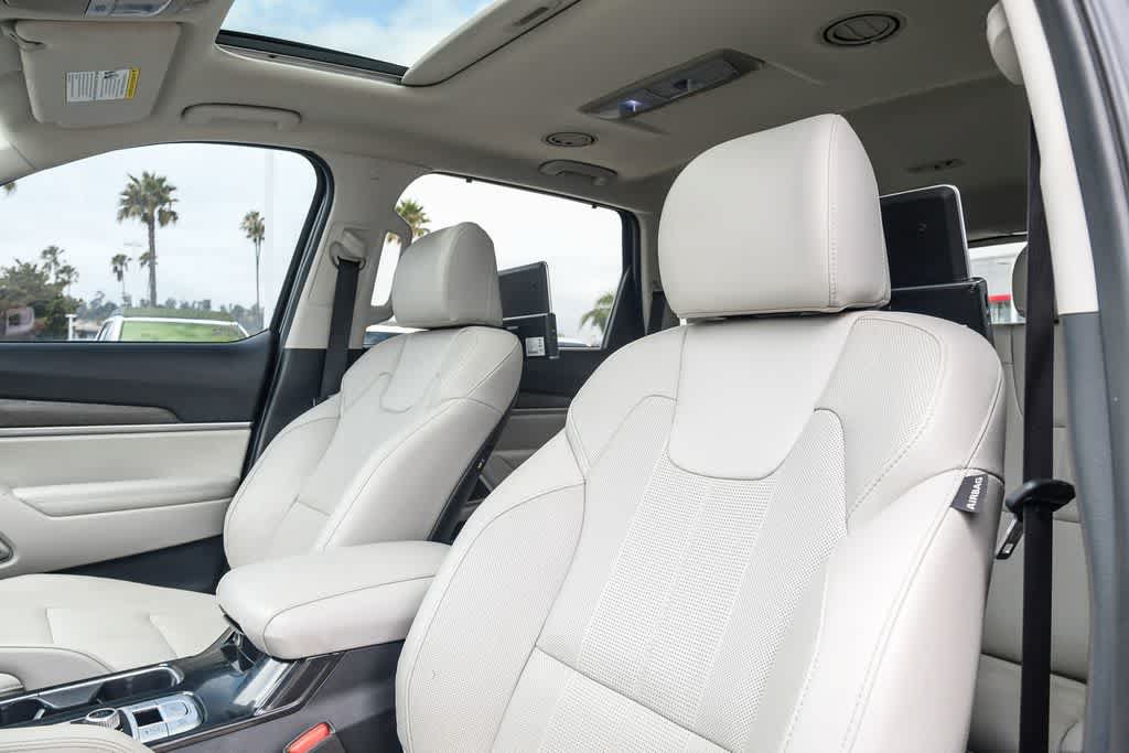 Used 2022 Kia Telluride EX w/ EX Premium Package AWD/4WD image 17