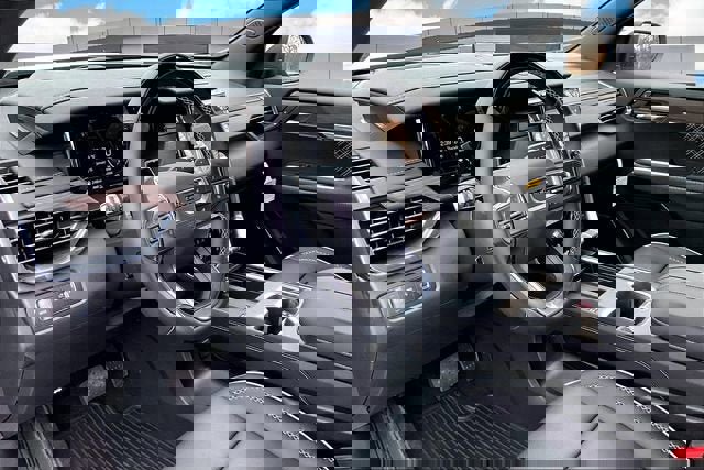 New 2026 GMC Acadia Denali w/ Super Cruise Package image 7