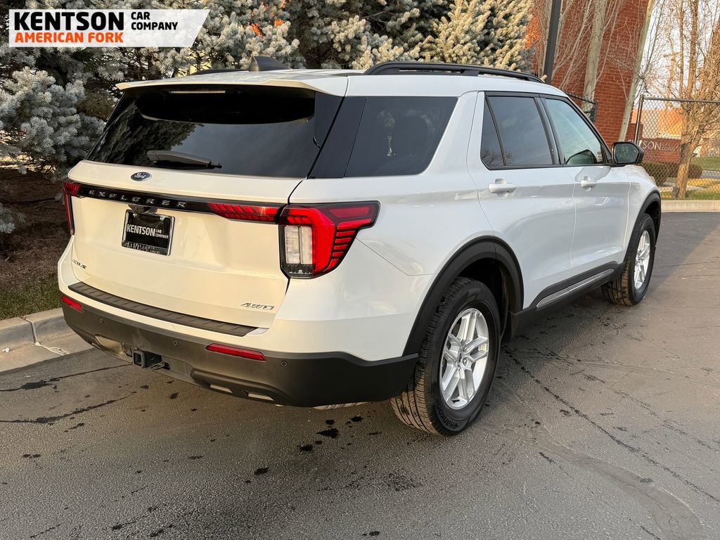 Used 2025 Ford Explorer Active image 8