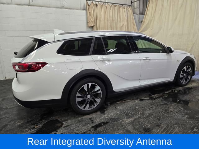 Used 2018 Buick Regal Preferred w/ Sights and Sounds Package image 7