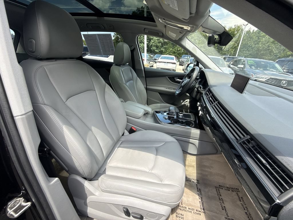 Used 2019 Audi Q7 3.0T Premium Plus w/ Premium Plus Package AWD/4WD image 26