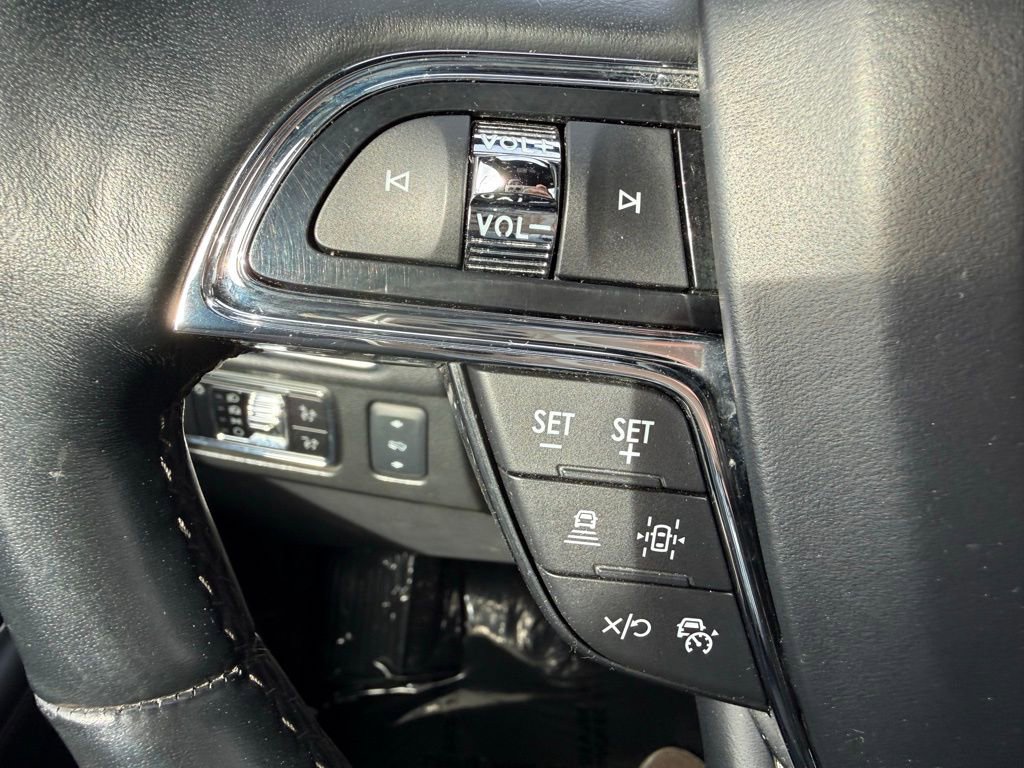 Used 2024 Lincoln Navigator Reserve image 19