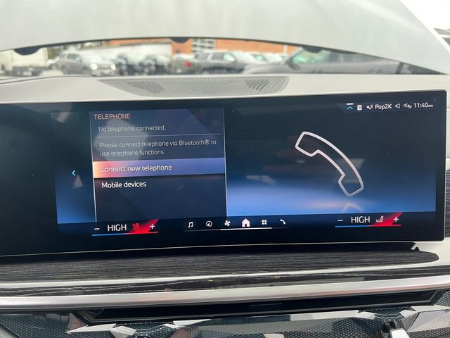 Used 2026 BMW X7 xDrive40i w/ M Sport Package AWD/4WD image 23