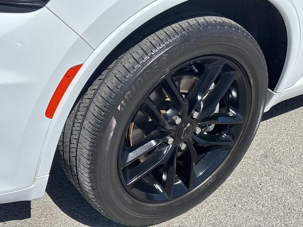 Used 2023 Dodge Durango GT image 9