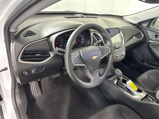 Used 2021 Chevrolet Malibu LS image 13