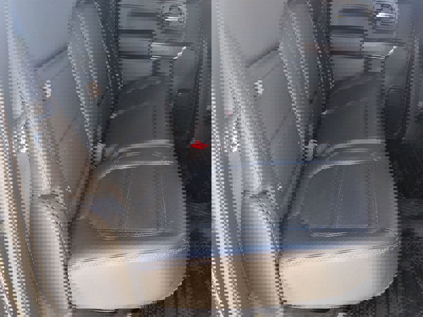 Used 2023 GMC Sierra 2500 Denali image 18