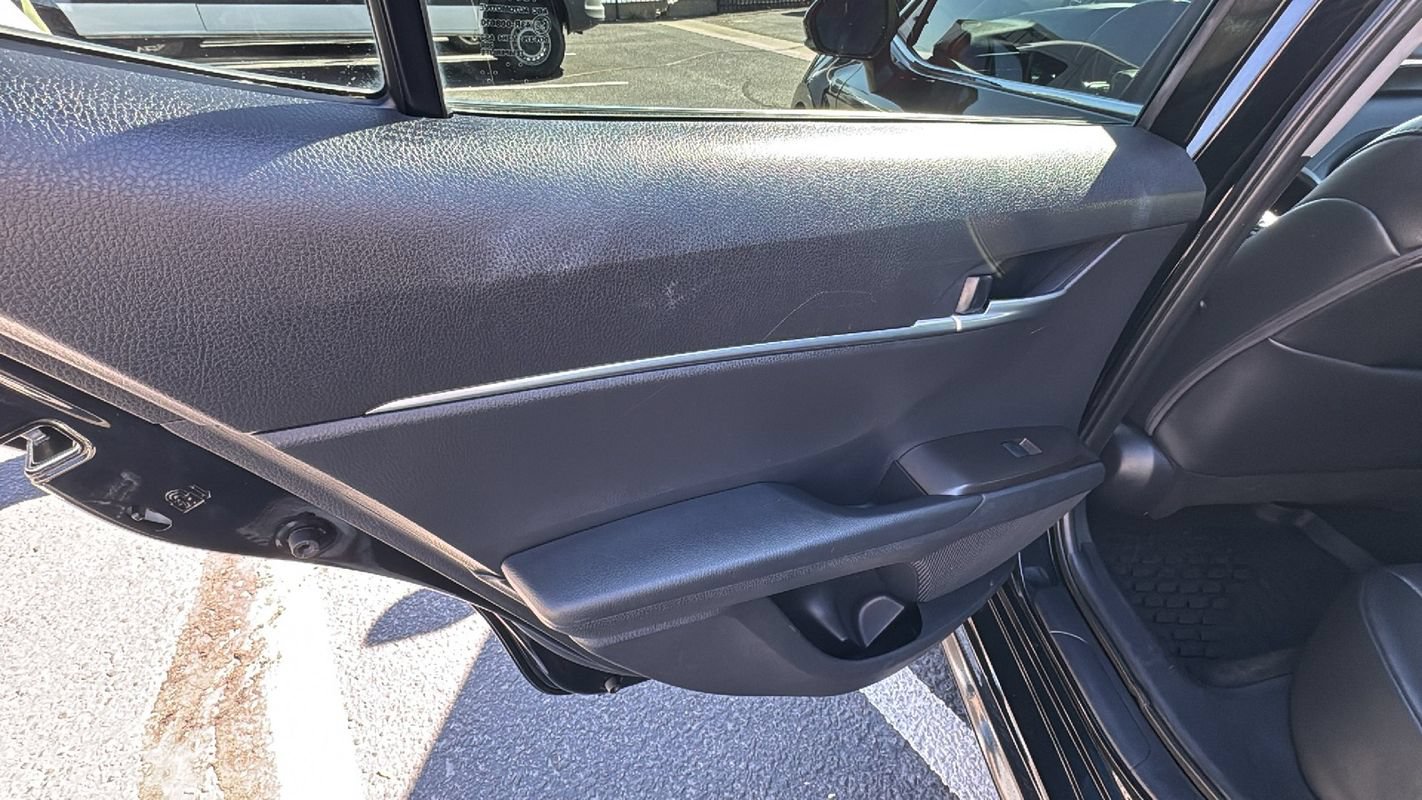 Used 2024 Toyota Camry SE FWD image 13