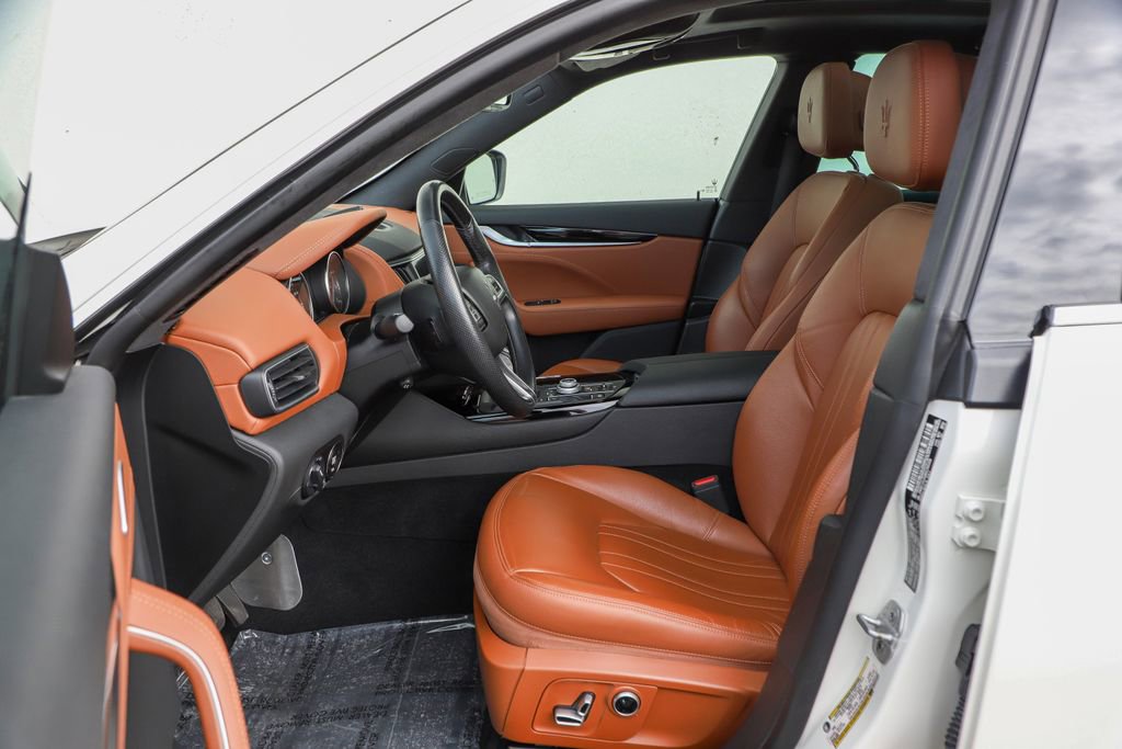 Used 2022 Maserati Levante GT image 33