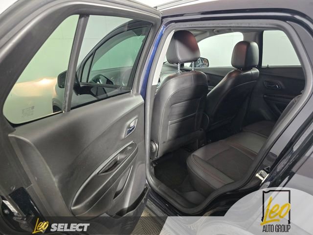 Used 2021 Chevrolet Trax LT w/ Driver Confidence Package AWD/4WD image 18