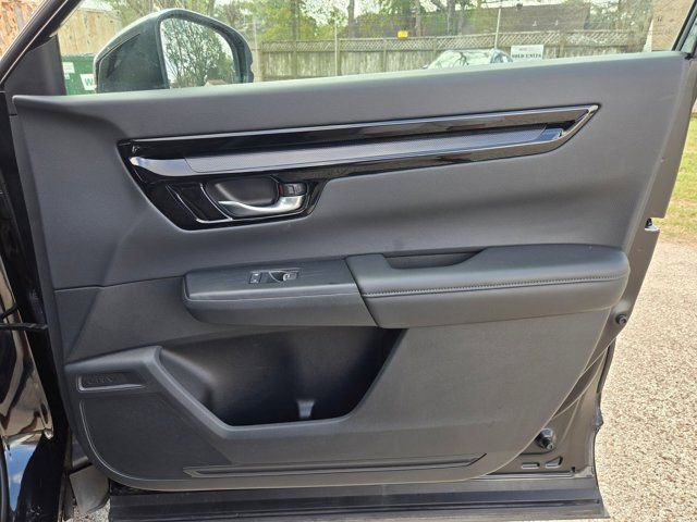 Used 2025 Honda CR-V EX-L image 27
