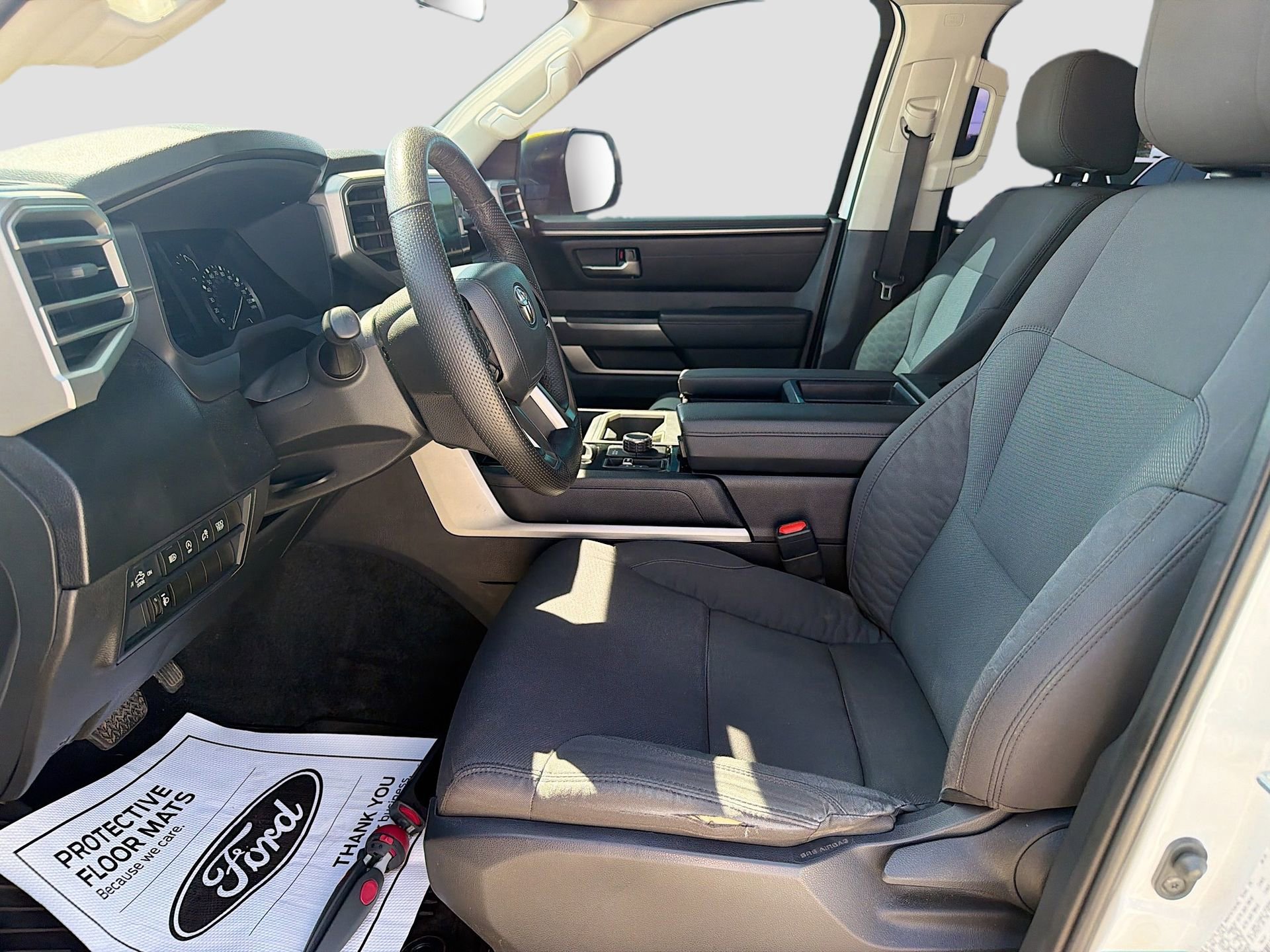 Used 2024 Toyota Tundra SR5 image 23