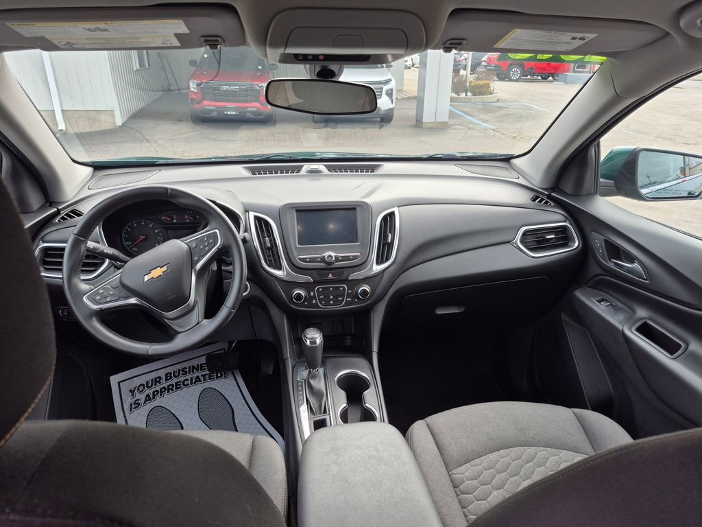 Certified 2018 Chevrolet Equinox LT image 12