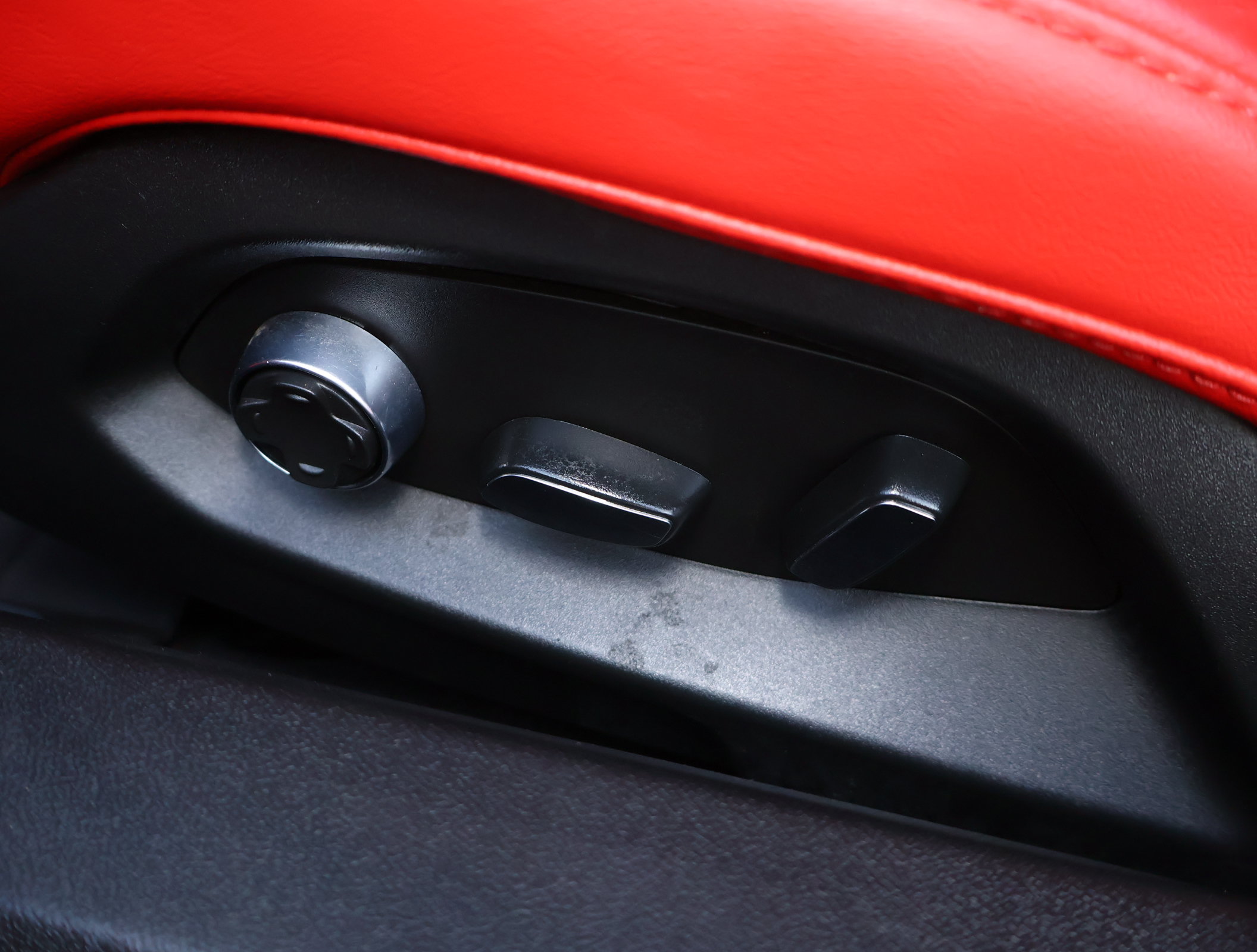 Used 2023 Chevrolet Corvette Z06 RWD image 11