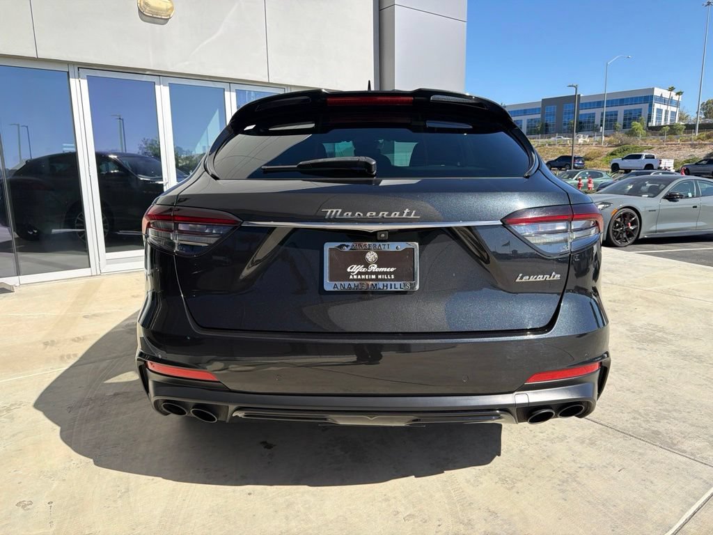 Certified 2022 Maserati Levante Modena AWD/4WD image 7