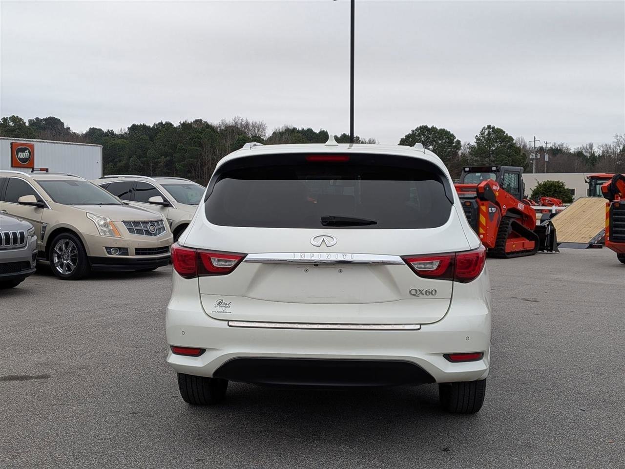 Used 2016 INFINITI QX60 AWD w/ Premium Plus Package image 4