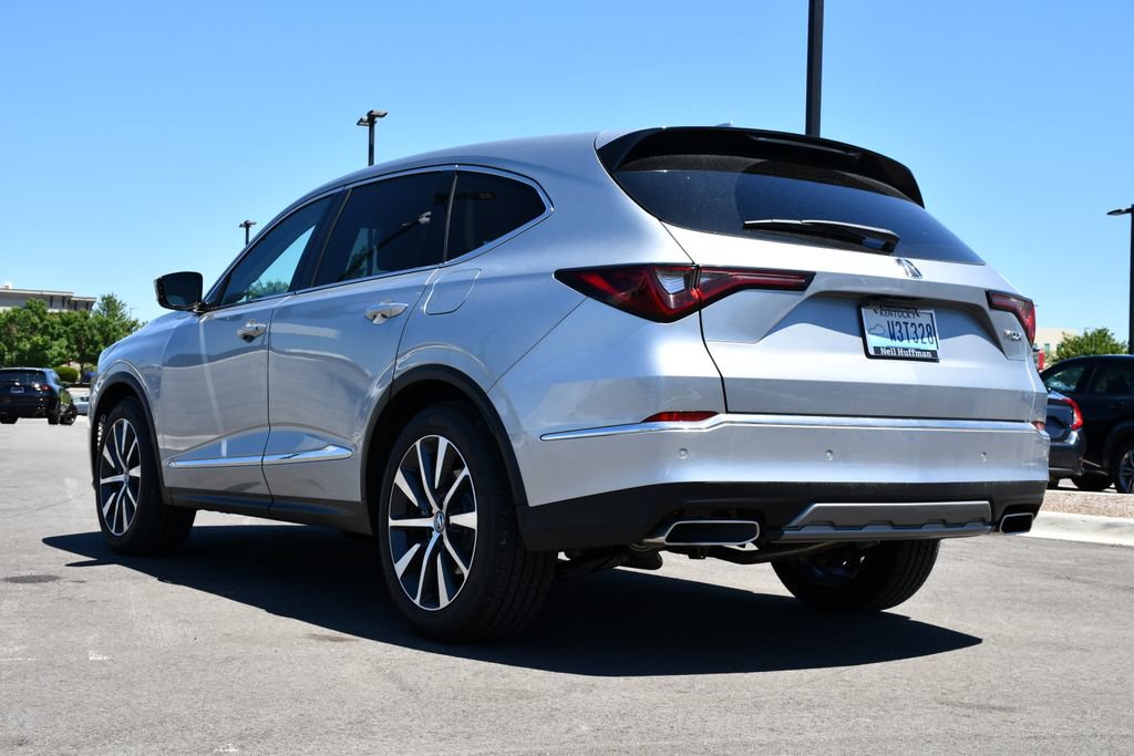 Used 2026 Acura MDX w/ Technology Package FWD image 5