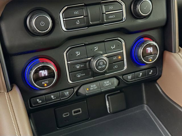 Used 2021 Chevrolet Tahoe High Country image 16