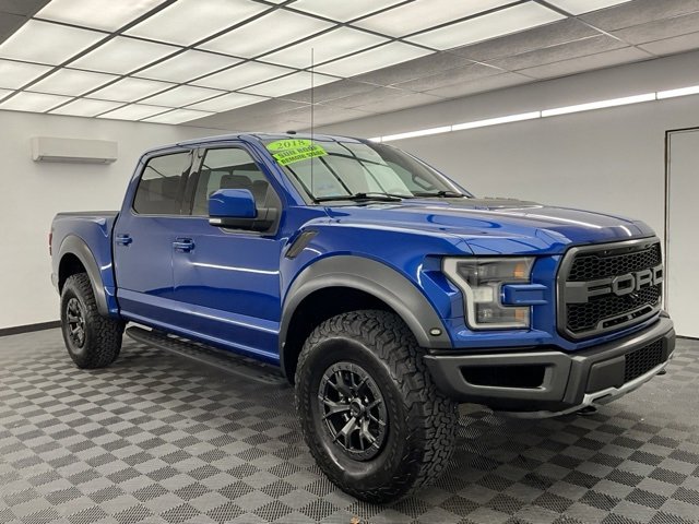 Used 2018 Ford F150 Raptor w/ Equipment Group 802A Luxury image 3