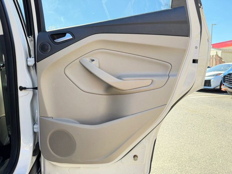 Used 2019 Ford Escape Titanium w/ U9j03 - Titanium Tow Package image 24