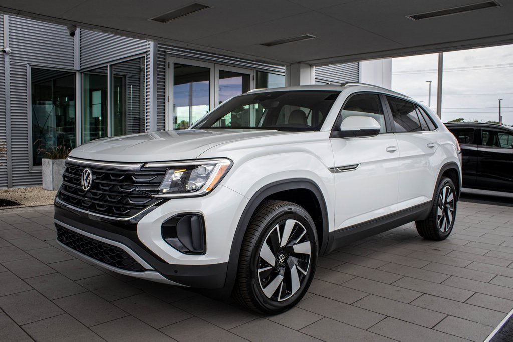 New 2026 Volkswagen Atlas Cross Sport SE image 10