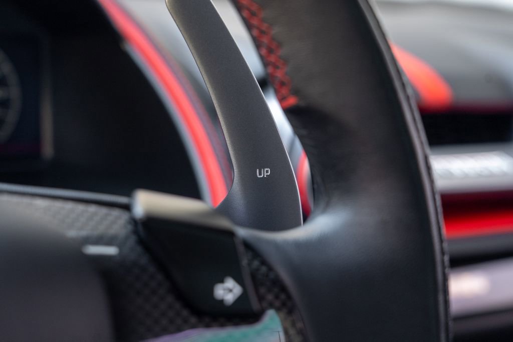 Used 2018 Ferrari 812 Superfast RWD image 45