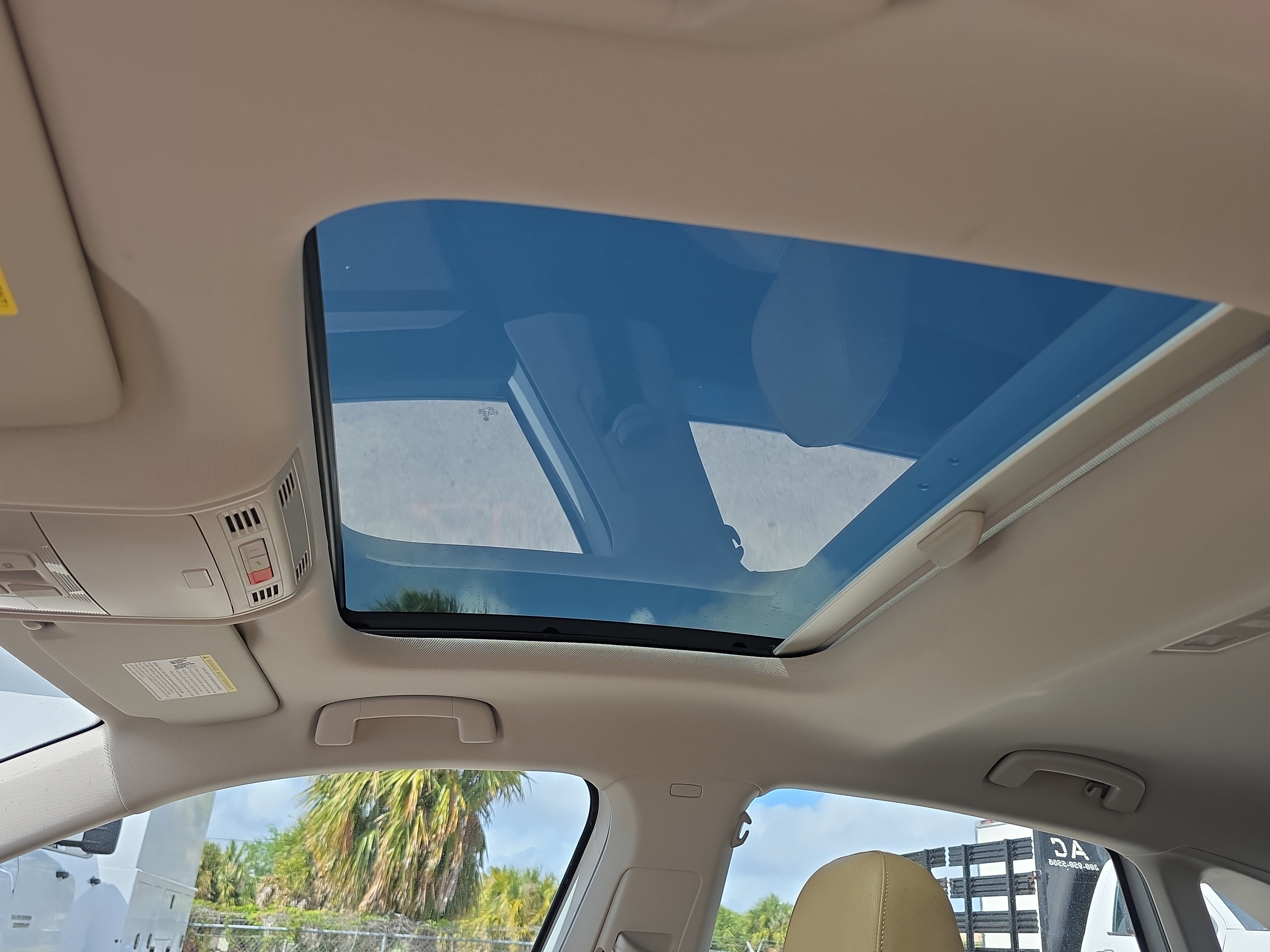 Used 2021 Volkswagen Jetta SE w/ SE Cold Weather Package image 24