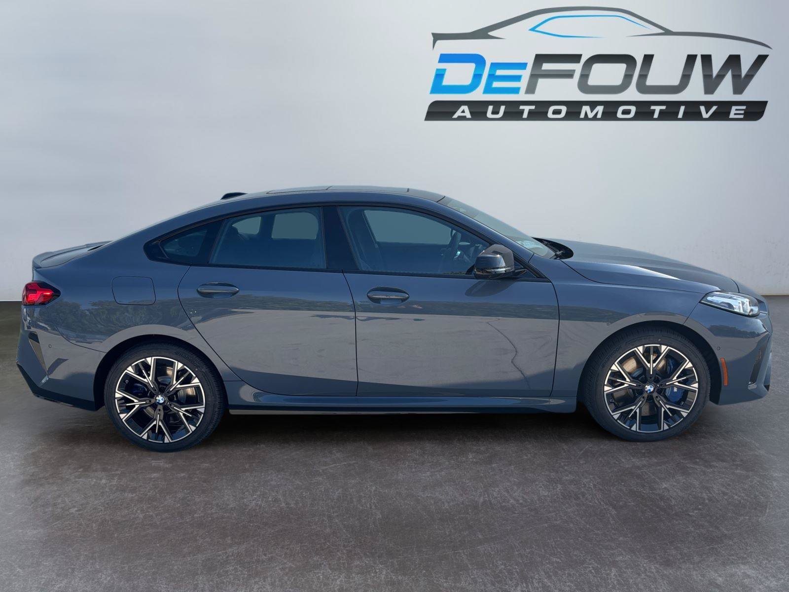 Used 2026 BMW M235i xDrive w/ Technology Package AWD/4WD image 12