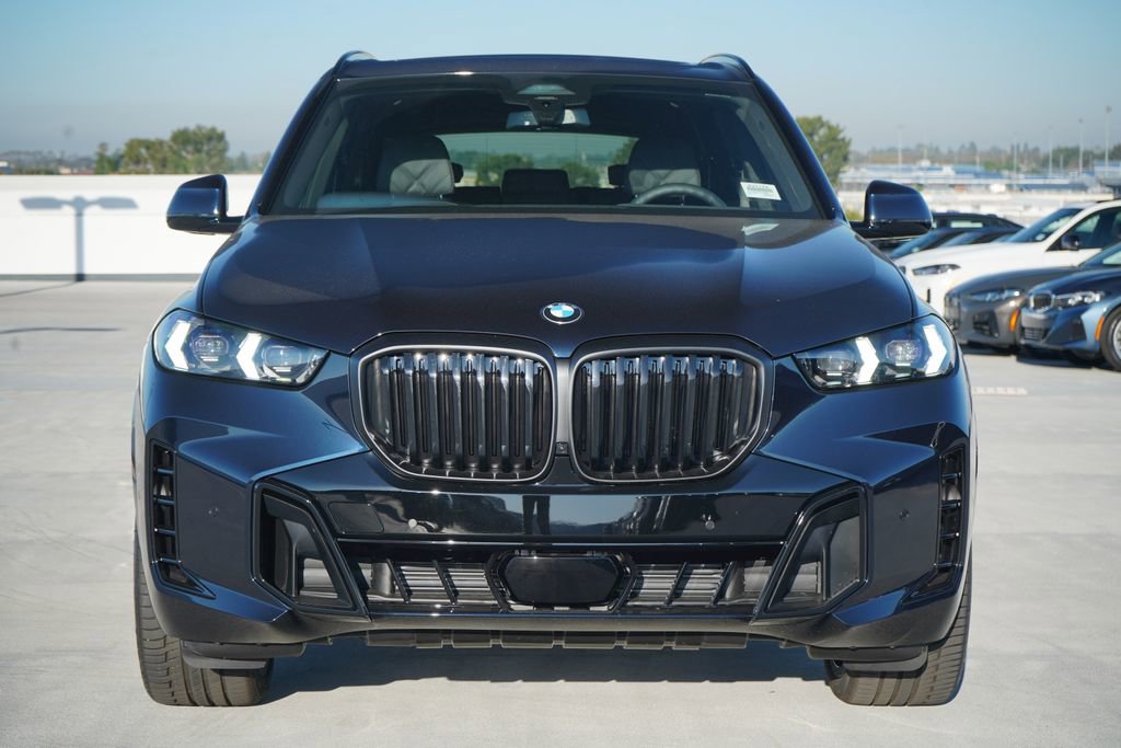 New 2026 BMW X5 xDrive40i w/ M Sport Package image 2