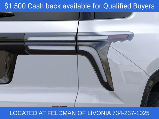 New 2027 Chevrolet Traverse RS FWD image 12