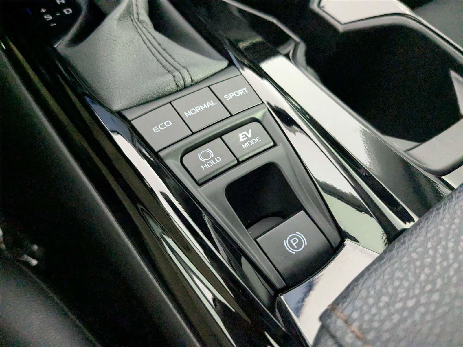 Certified 2026 Toyota Camry XLE FWD image 26