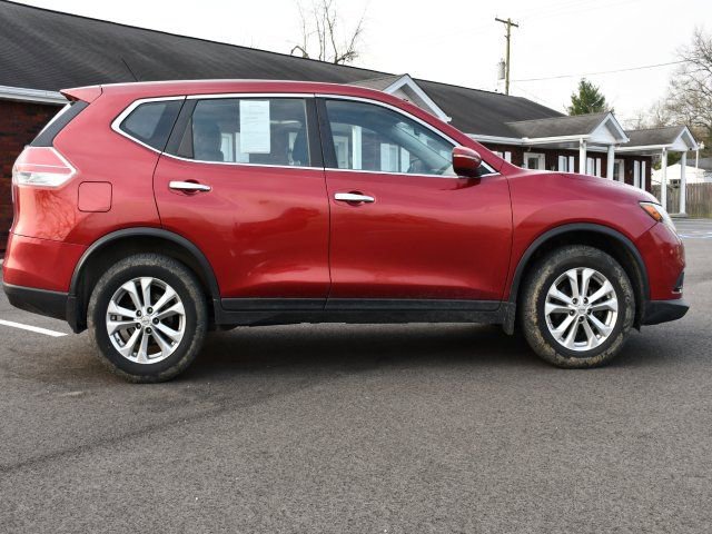 Used 2015 Nissan Rogue S image 8