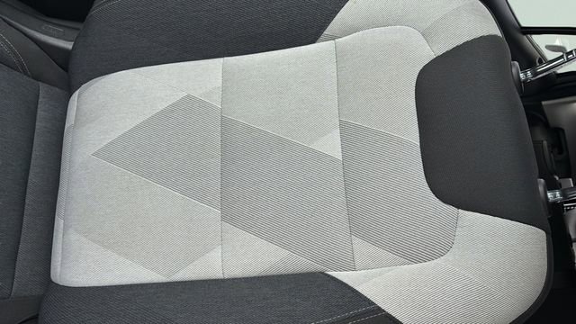 Certified 2024 Chevrolet Trax LS w/ Driver Confidence Package image 36