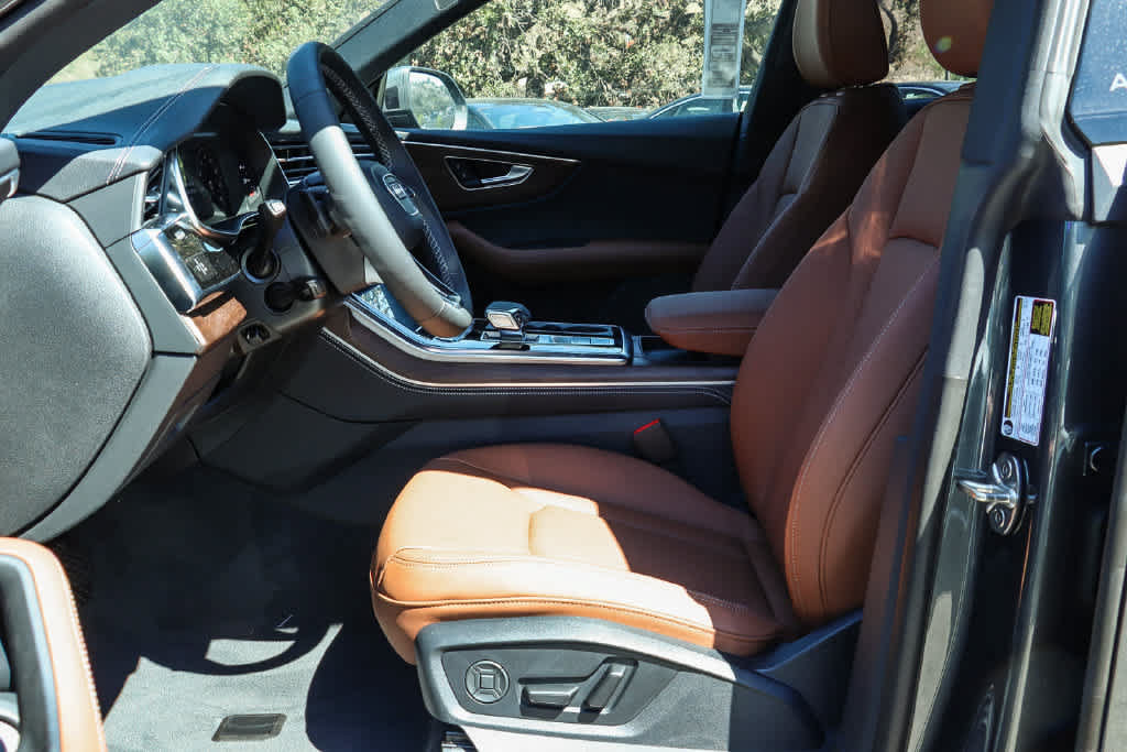 New 2027 Audi Q8 Premium Plus AWD/4WD image 18