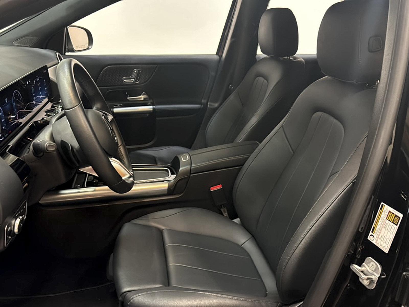 Certified 2025 Mercedes-Benz GLA 250 image 14