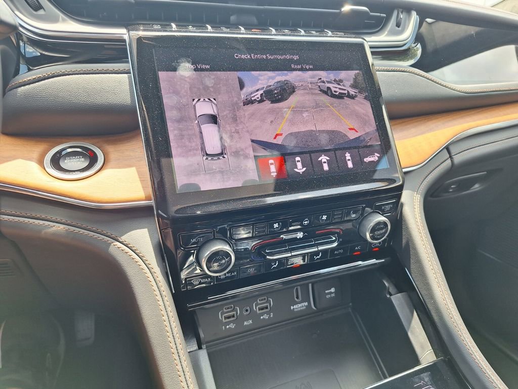 New 2025 Jeep Grand Cherokee L Summit image 28