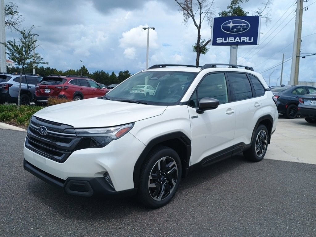 New 2025 Subaru Forester Limited w/ Protection Package (1PH)