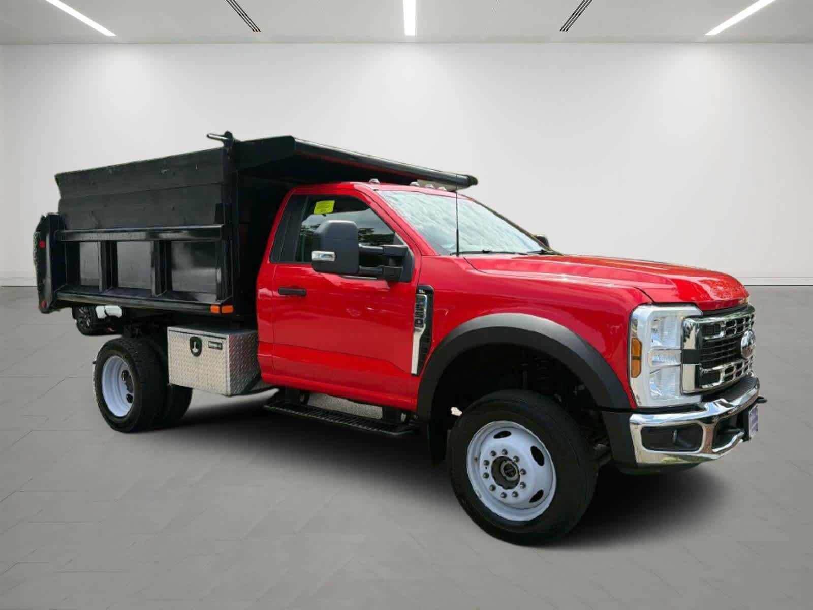 Used 2024 Ford F550 4x4 Regular Cab Super Duty image 6