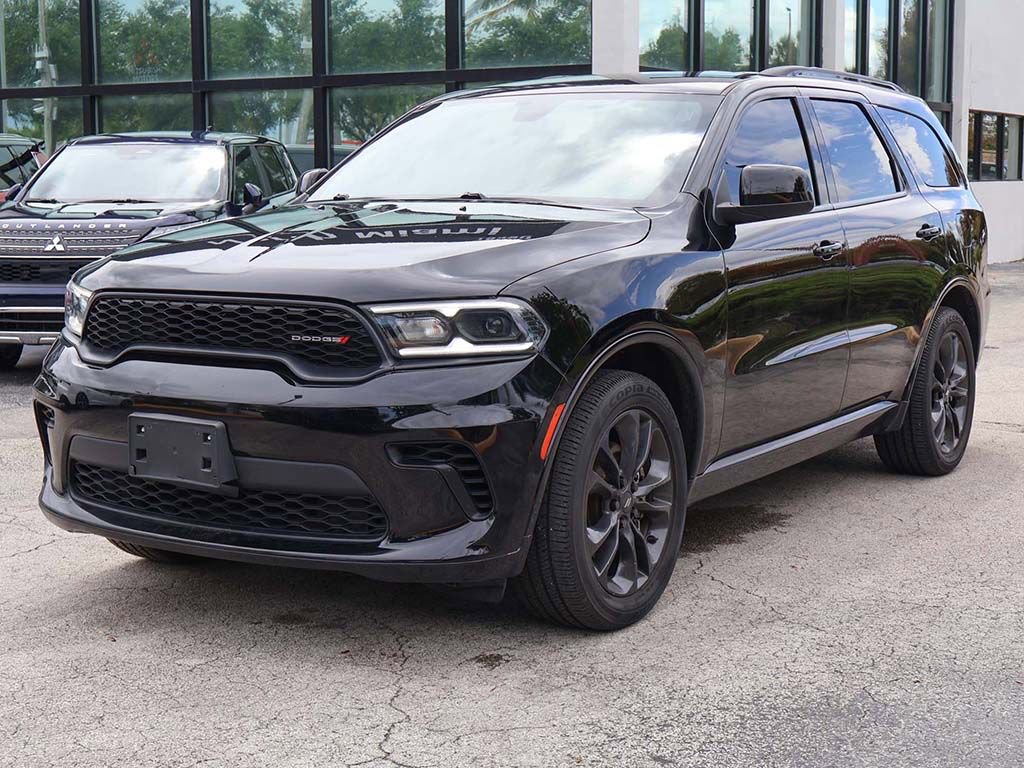 Used 2023 Dodge Durango GT w/ Blacktop Package image 6