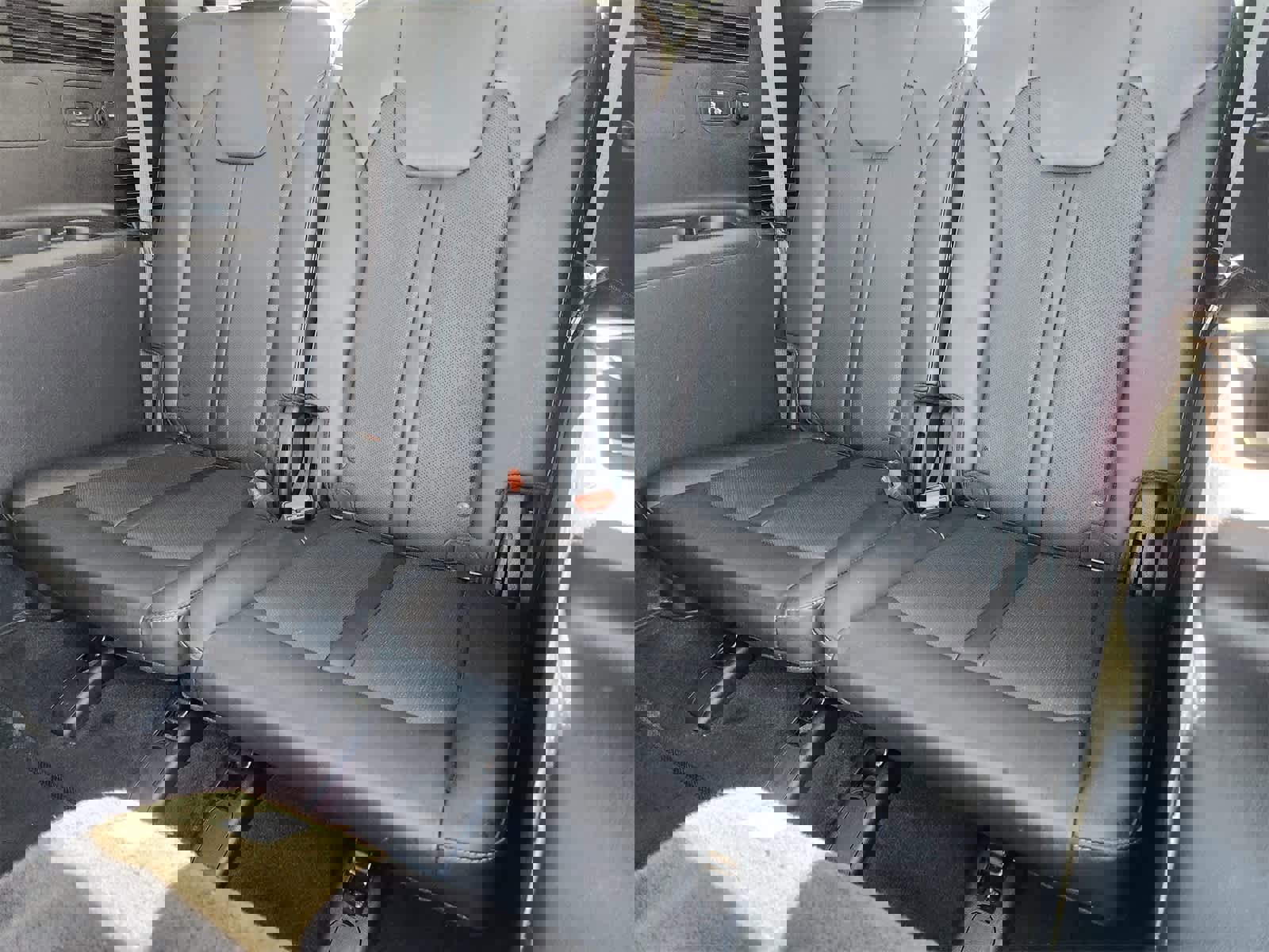 Used 2022 Kia Sorento EX w/ Panoramic Sunroof Package image 29