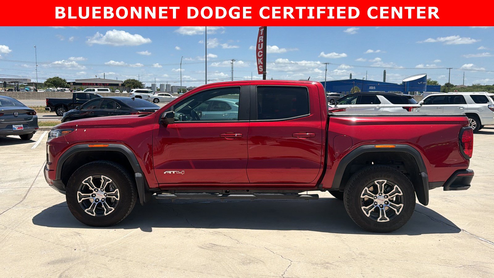 Used 2024 GMC Canyon AT4 w/ Technology Package AWD/4WD image 8