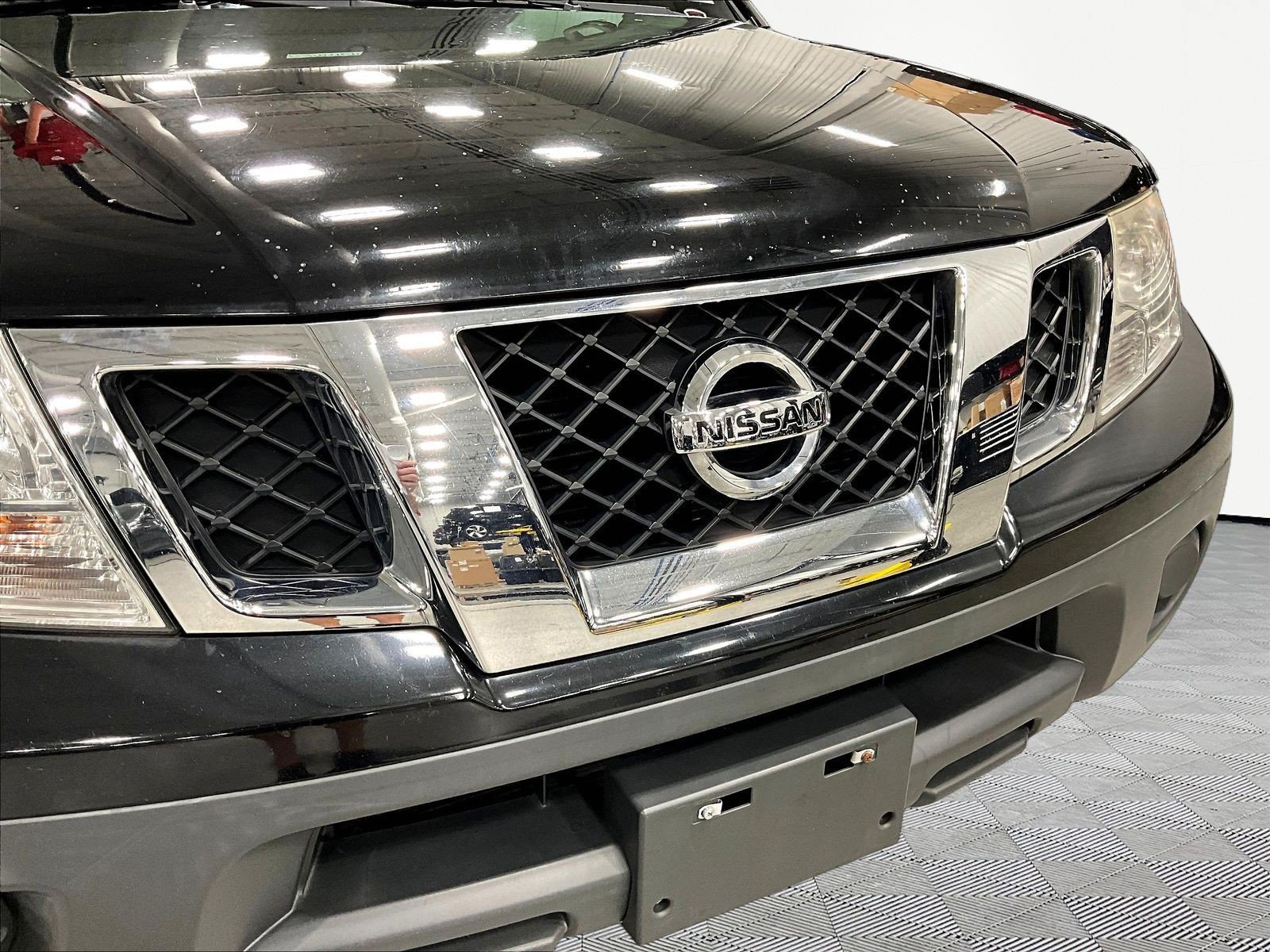 Used 2016 Nissan Frontier S RWD image 32