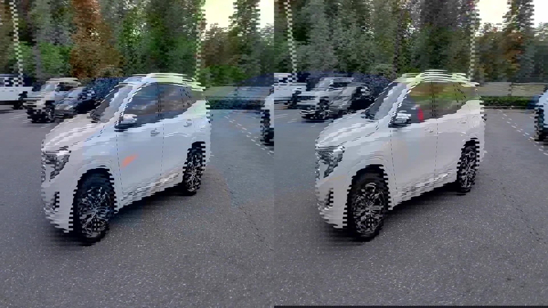 Used 2020 GMC Terrain Denali w/ Denali Premium Package image 38