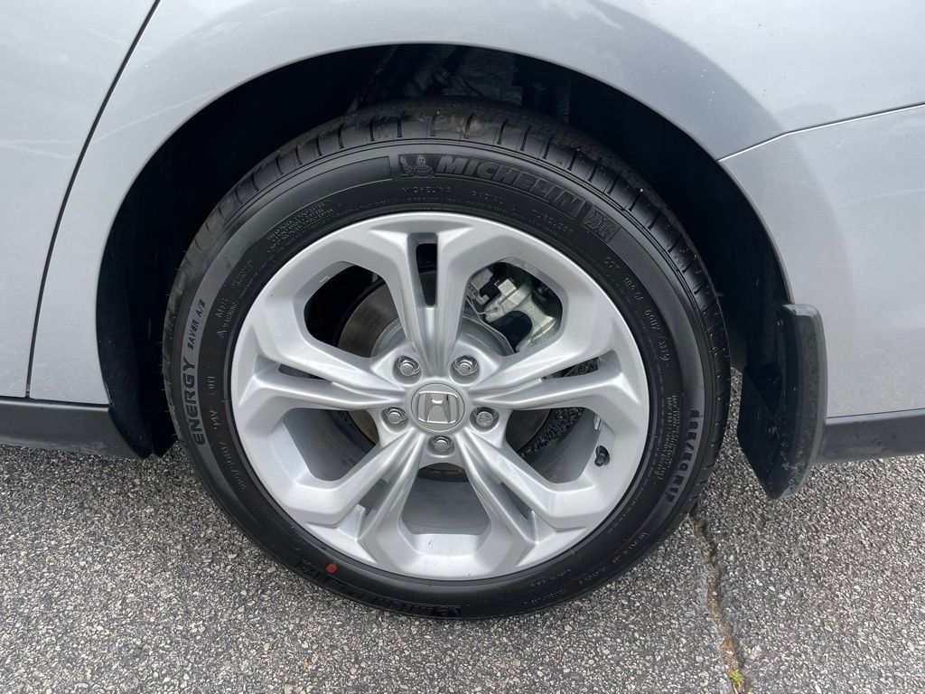 Certified 2025 Honda Accord LX image 42