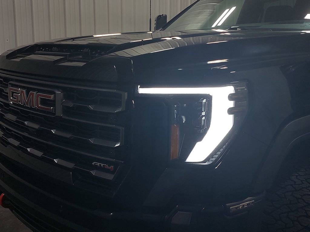Used 2024 GMC Sierra 3500 AT4 w/ AT4 Premium Plus Package image 34