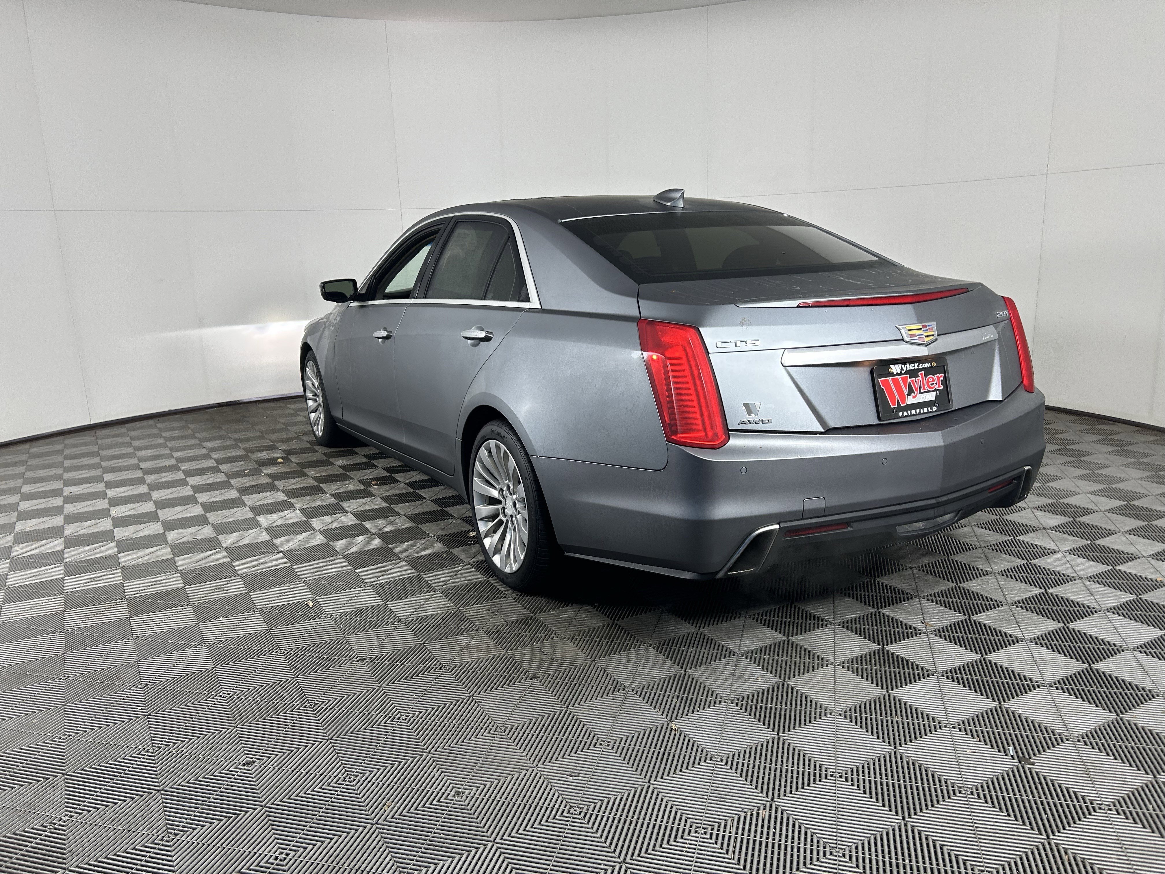Used 2019 Cadillac CTS Luxury image 14