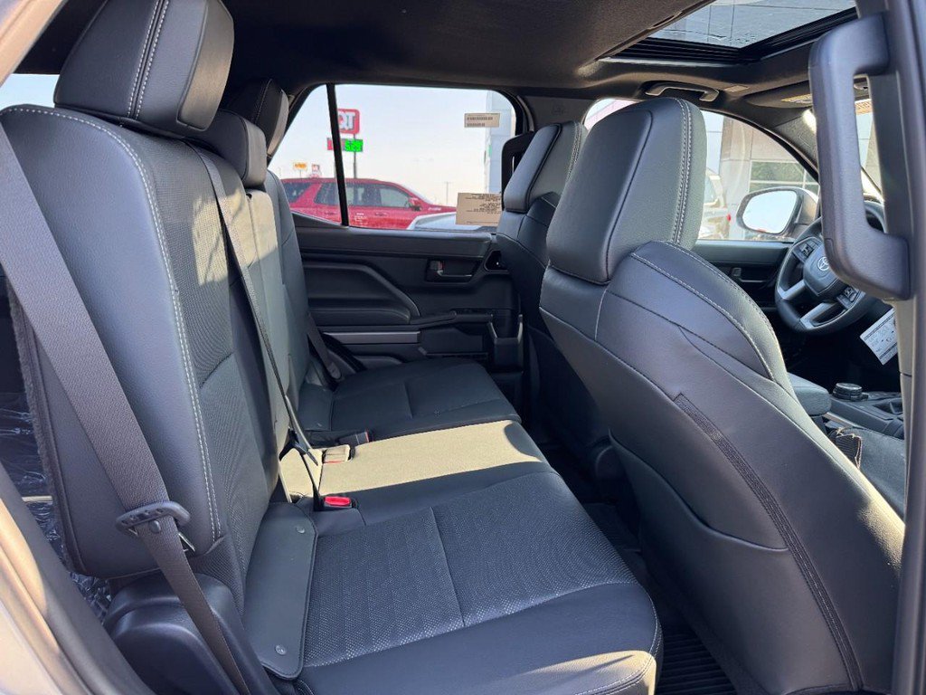 New 2026 Toyota 4Runner 4WD image 5
